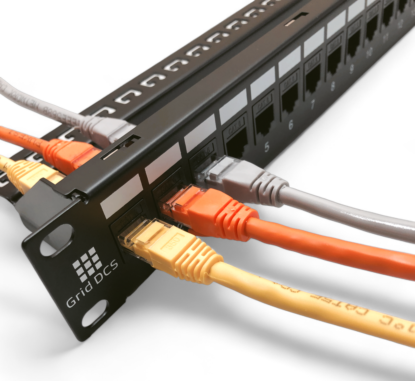 24 Port Patch Panel 1U UTP with Inline Keystone CAT6 Coupler (Populated)