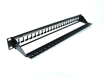 24-Port Patch Panel 1U (Blank) - Accepts Keystone modules (RJ45 CAT6)